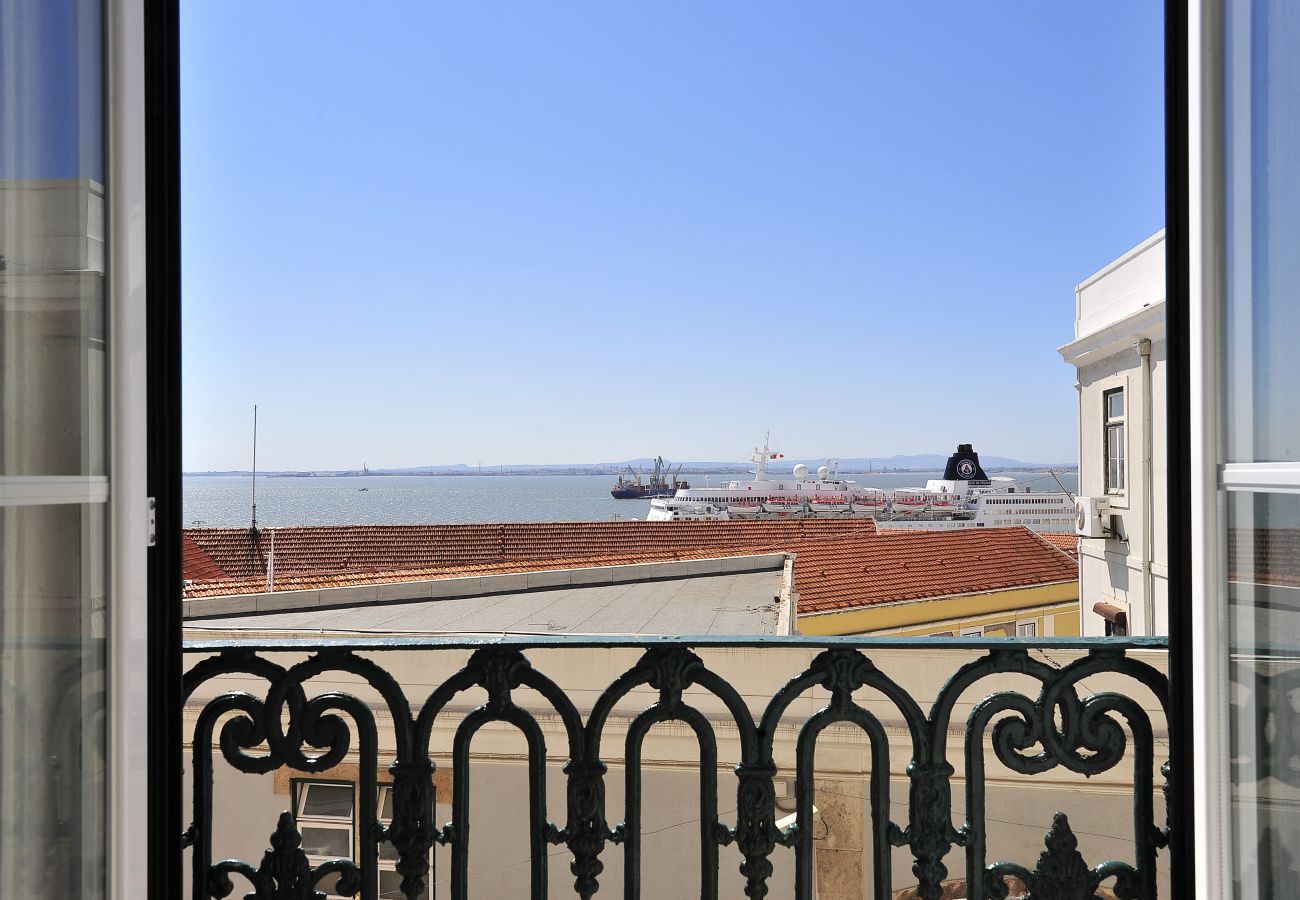 Apartamento em Lisboa - Remedios I