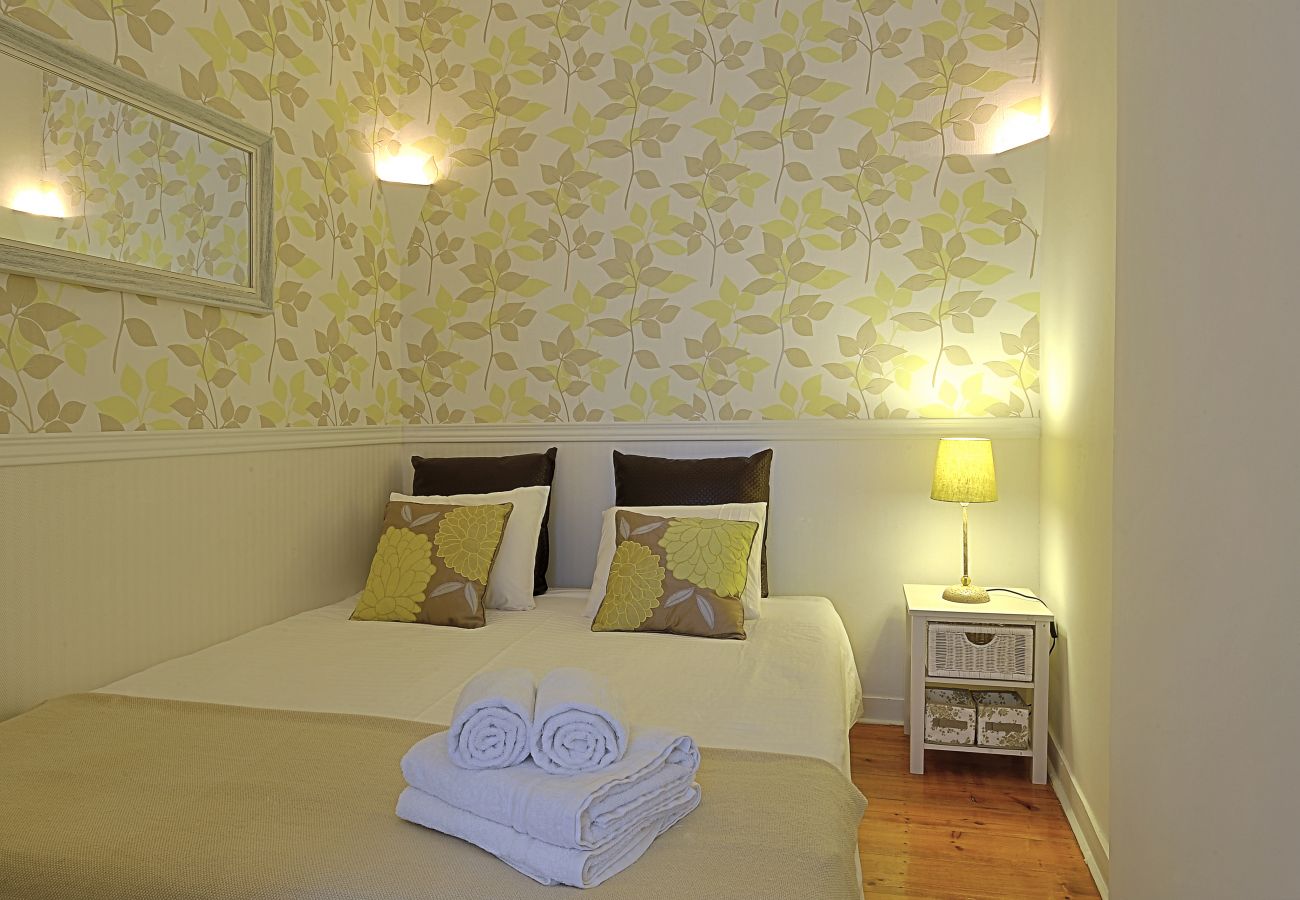 Apartment in Lisbon - Remedios III