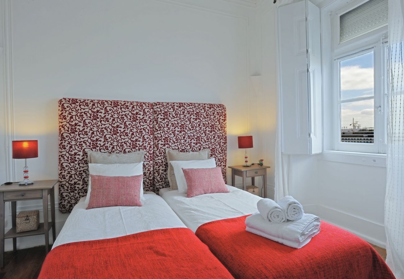 Apartment in Lisbon - Remedios III