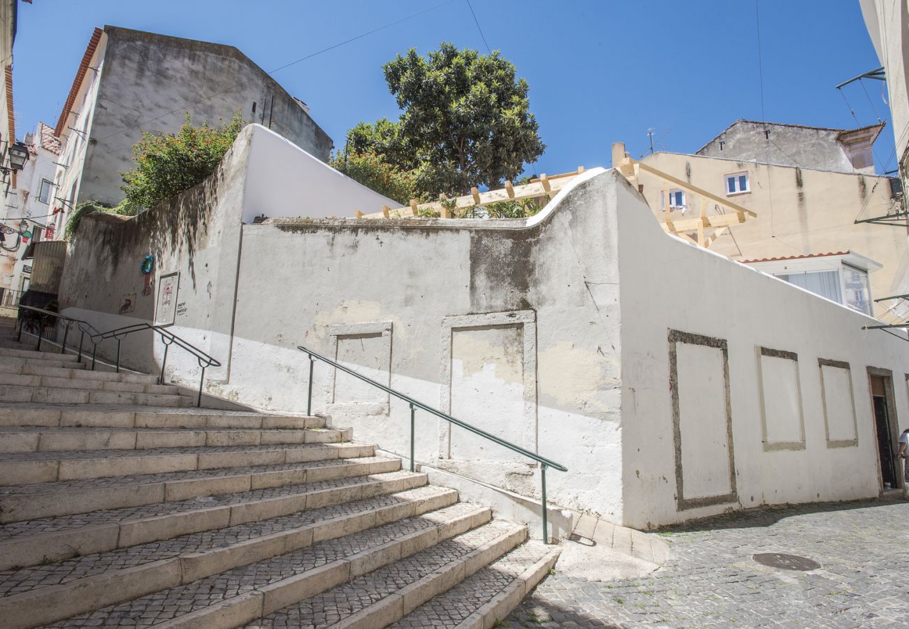 Apartment in Lisbon - Portas do Sol Terrace