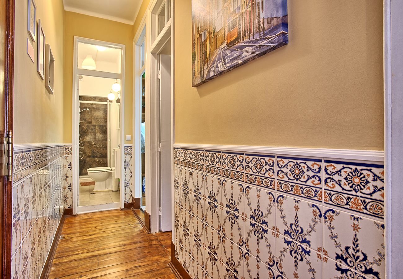 Apartment in Lisbon - Remedios VII